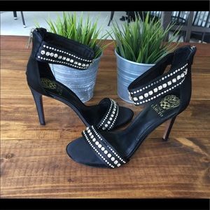 Vince Camuto Vero Cuoio Black Heels